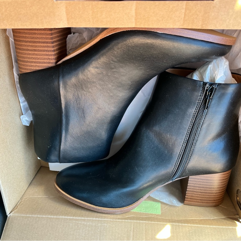 J Crew Black Leather Heeled Booties